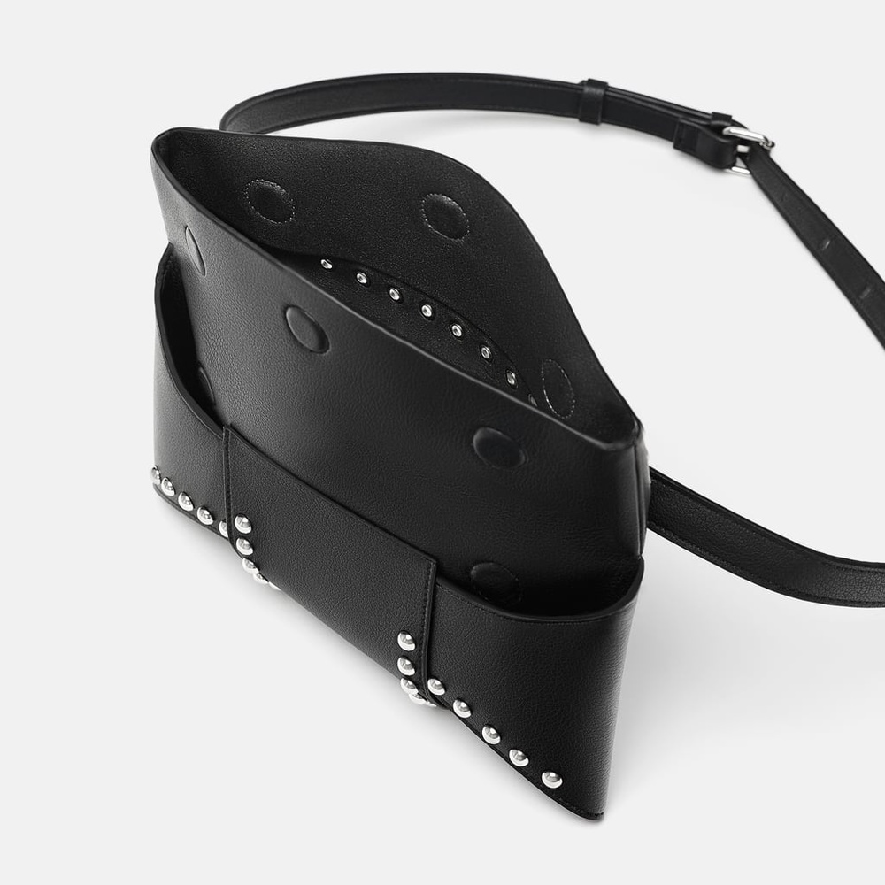 [LAST]NWT Zara Black Studded Belt Bag Fanny Pack - Picture 4 of 5